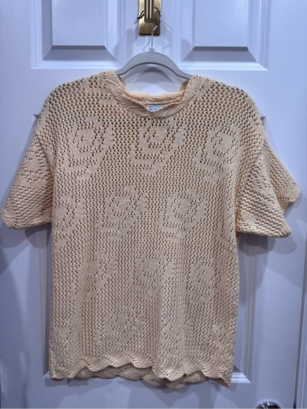 Vintage Butter Yellow Scallop Flower knit Sweater 100% Cotton